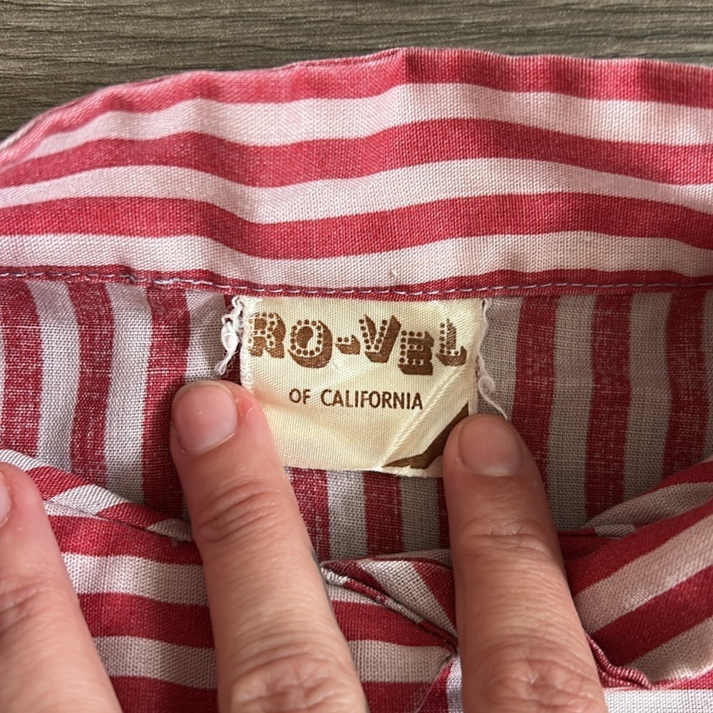Vintage RoVel of California Red and White Striped Button-Up Blouse - Picture 2 of 8